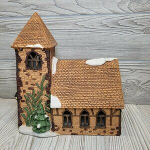 The Heritage Village‎ Collection Dickens Village Church Christmas Brick Building